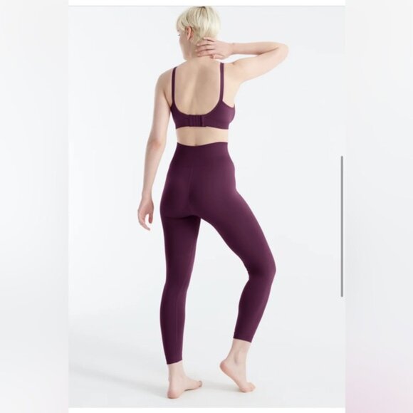 Knix Good To Go Leggings - Picture 3 of 11